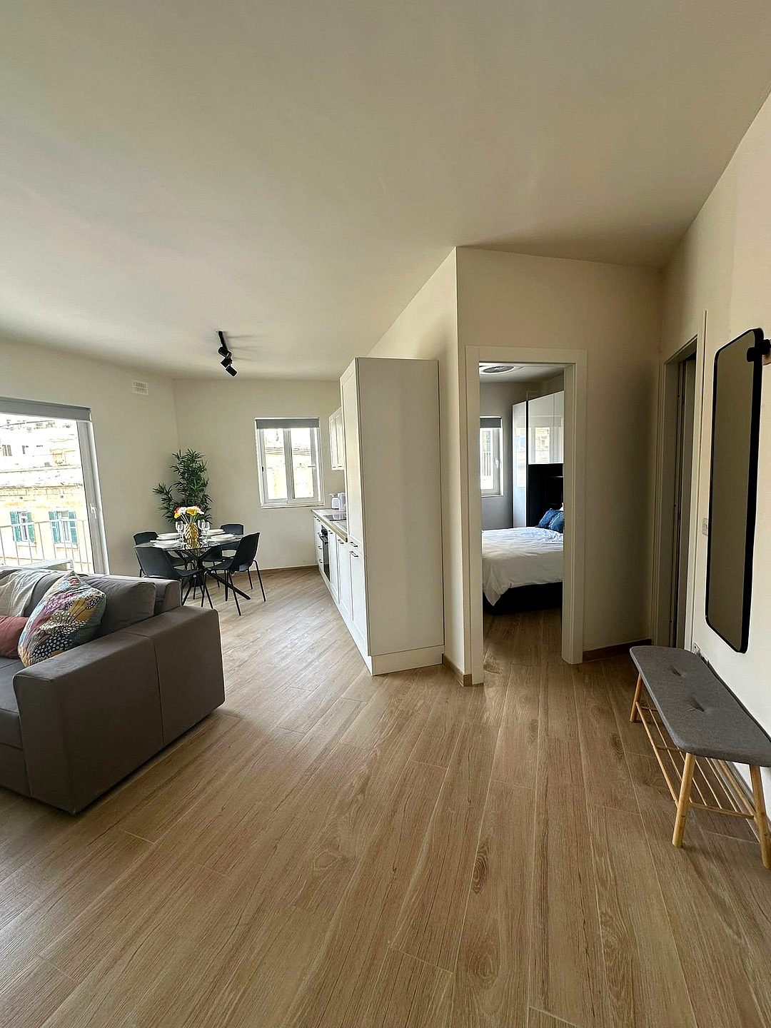 Apartment in Gzira - 1 bed, 1 bath — 2