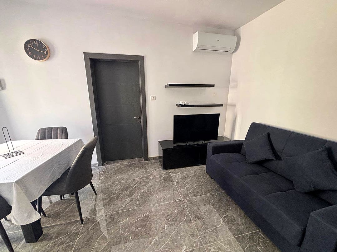 Apartment in Sliema — 5