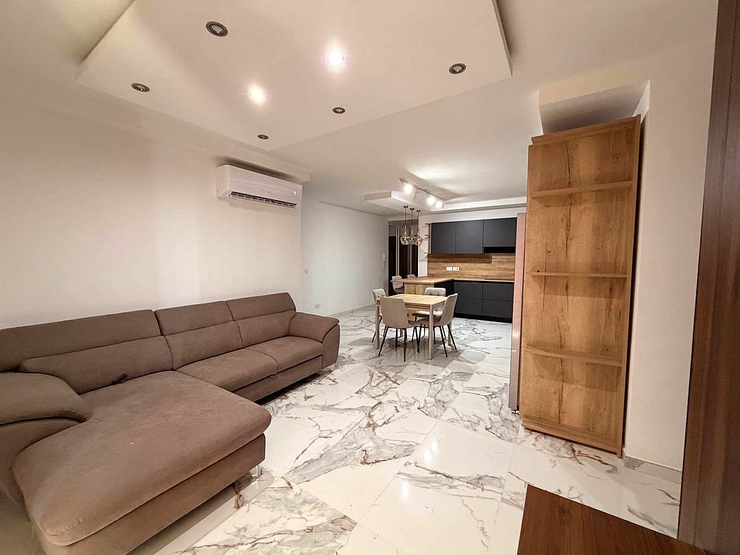 Apartment in St Paul's Bay - 3 beds, 2 baths — 4