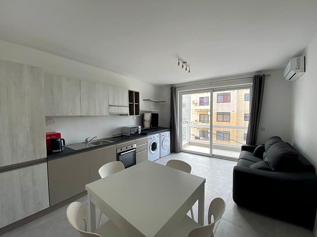 Apartment in Msida - 2 beds, 2 baths — 1