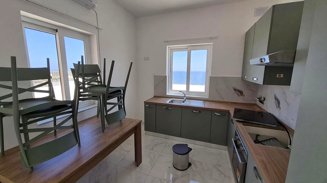 Penthouse in Marsaskala - 1 bed, 1 bath — 3
