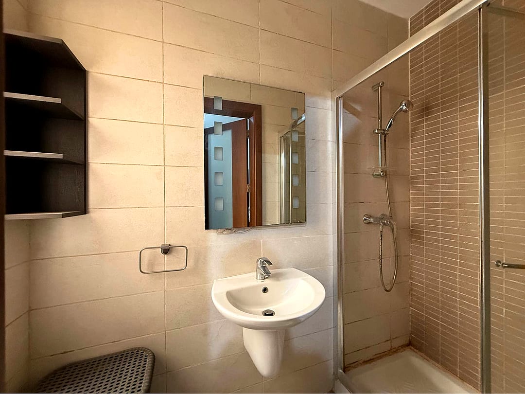 Apartment in Siggiewi - 3 beds, 2 baths — 5