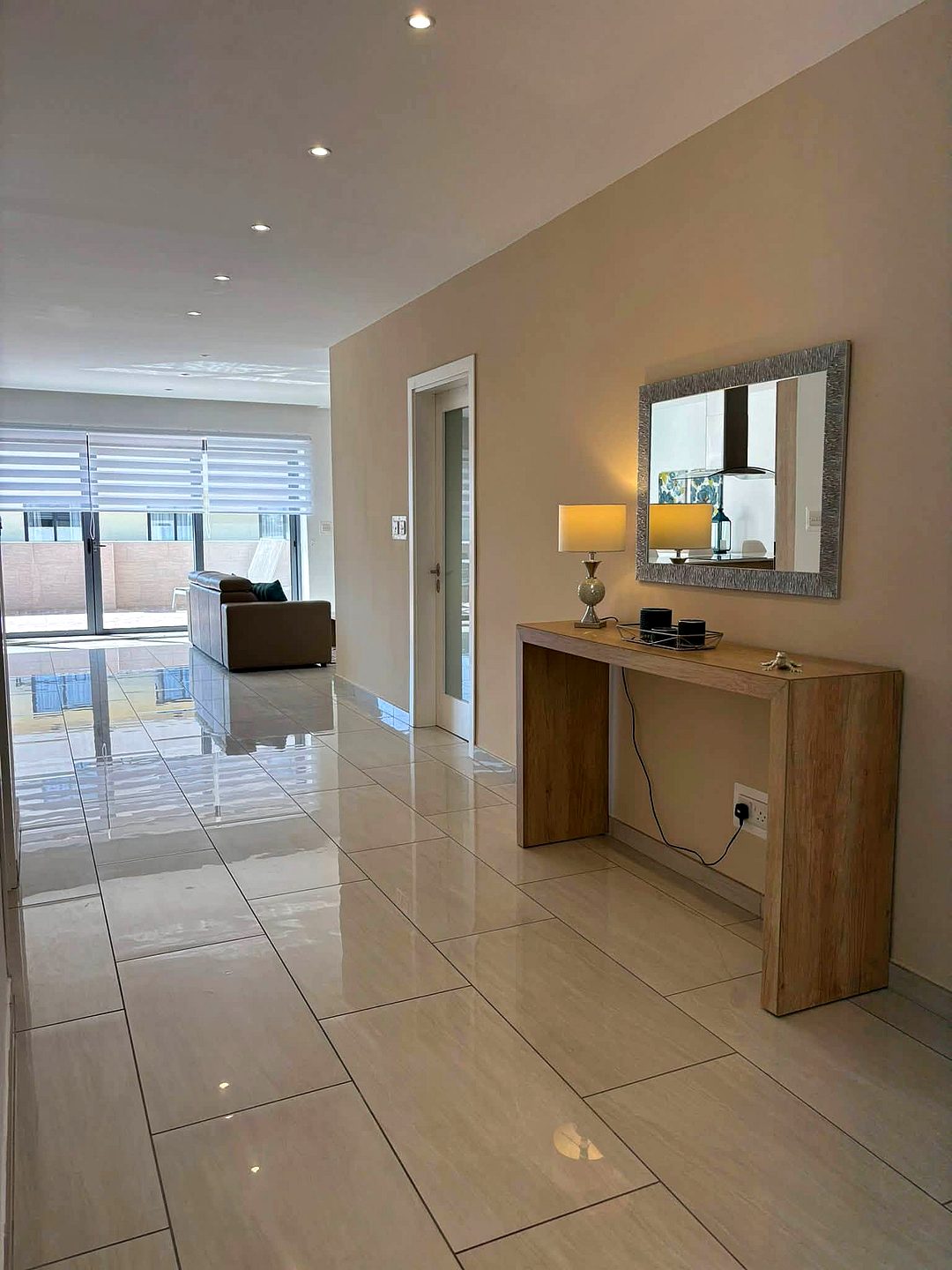Penthouse in Gzira - 3 beds, 2 baths — 5