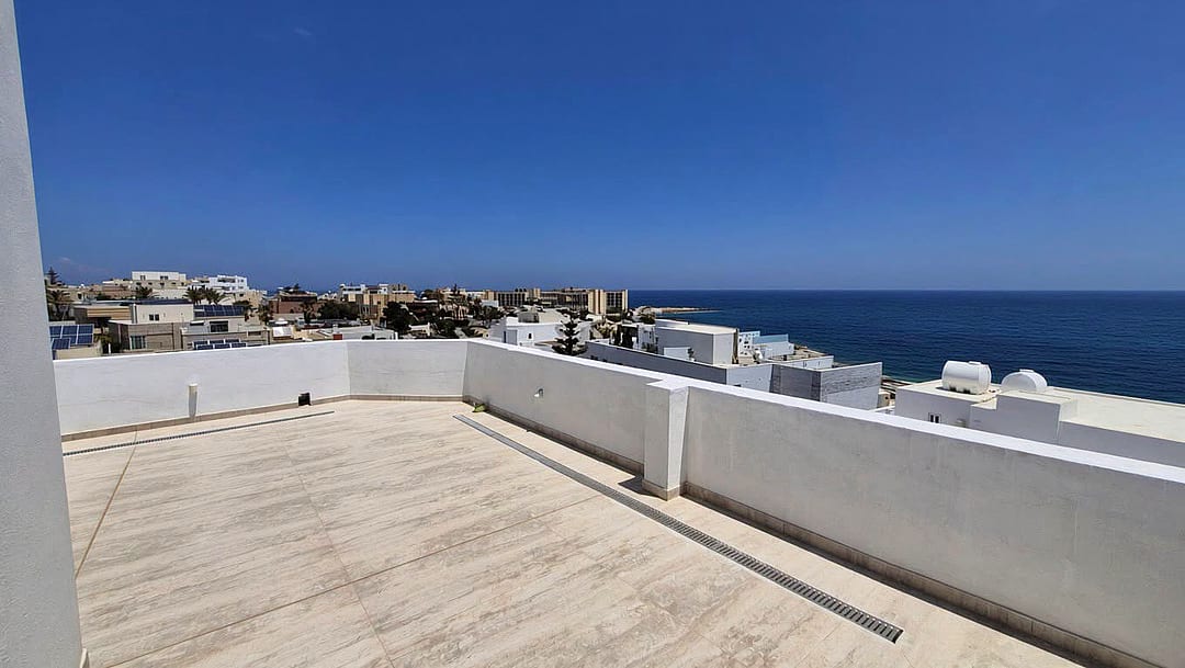 Penthouse in Marsaskala - 1 bed, 1 bath — 1