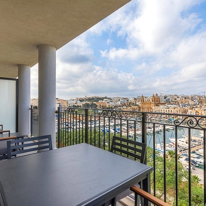 Apartment in Pieta - 2 beds, 2 baths — 1