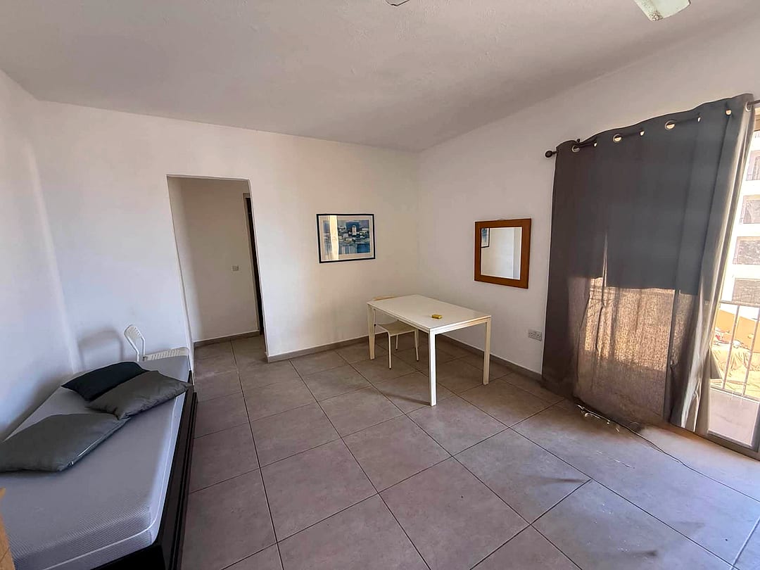 Apartment in St Julian's - 1 bed, 1 bath — 2
