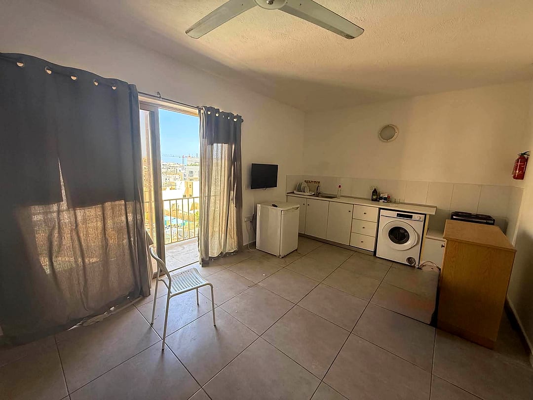 Apartment in St Julian's - 1 bed, 1 bath — 1