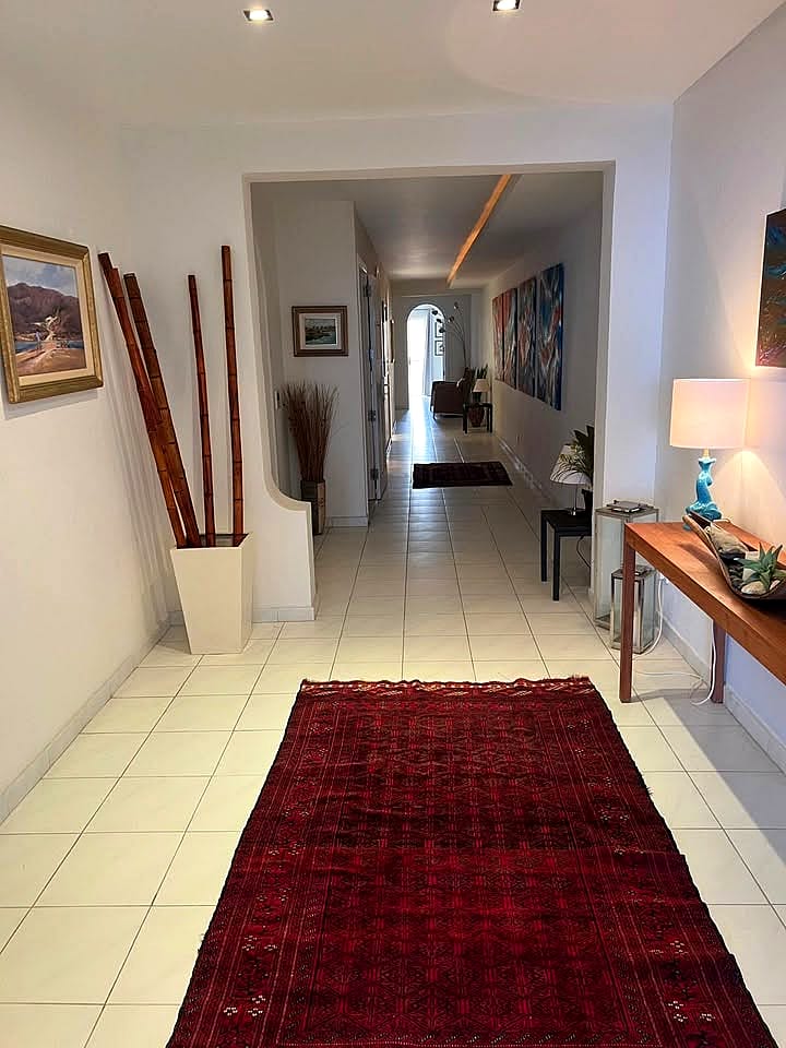 Apartment in Sliema - 4 beds, 2 baths — 4