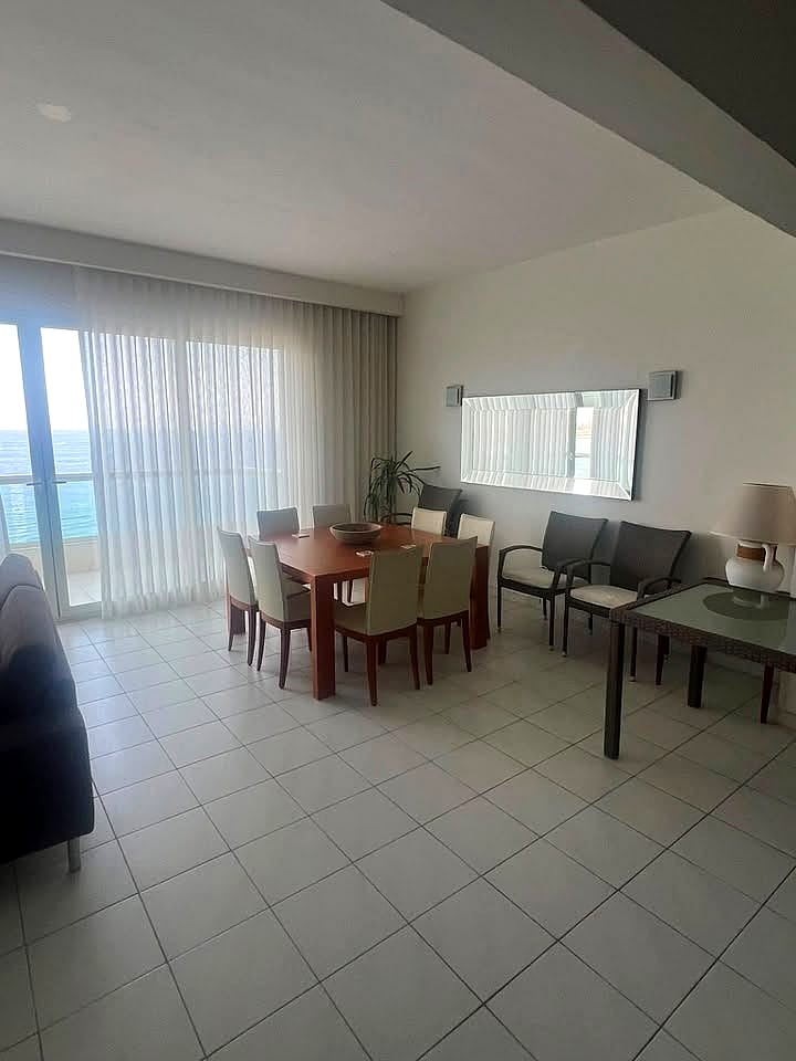Apartment in Sliema - 4 beds, 2 baths — 1
