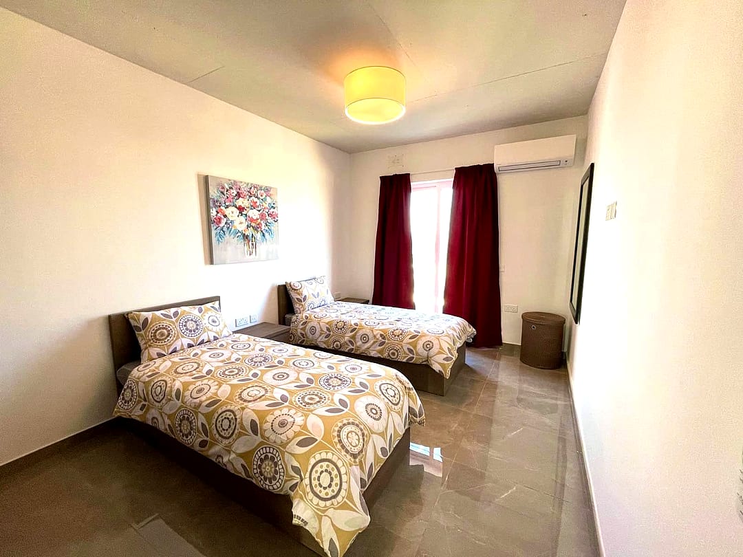 Penthouse in Bugibba - 2 beds — 5