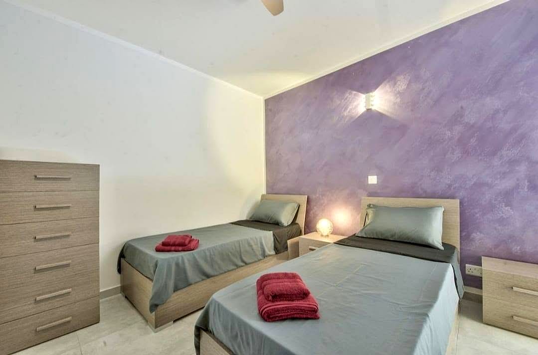 Apartment in Qawra - 2 beds — 2