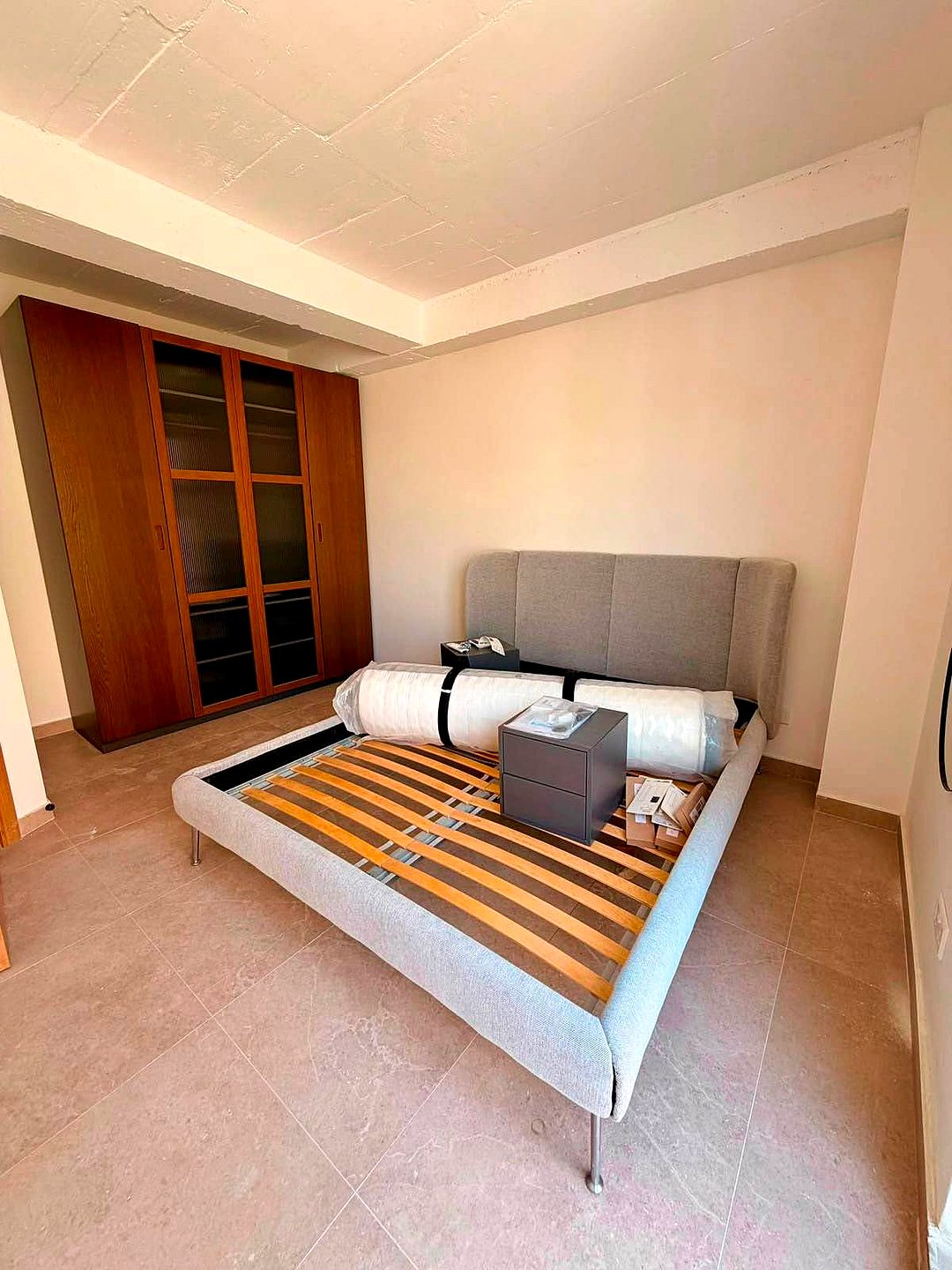 Penthouse in Gzira - 2 beds, 1 bath — 4