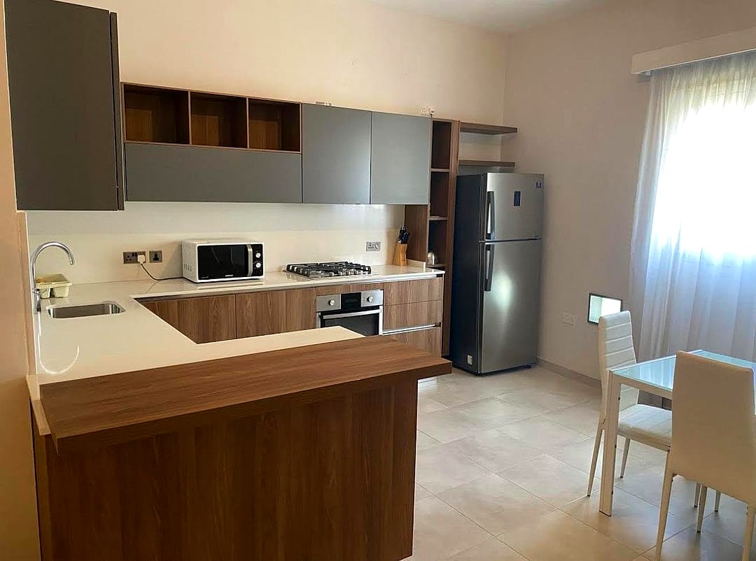 Apartment in Sliema - 2 beds, 2 baths — 1
