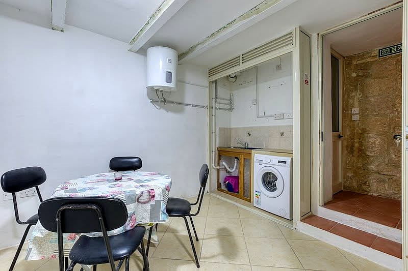 Townhouse in Valletta - 1 bed, 2 baths — 3