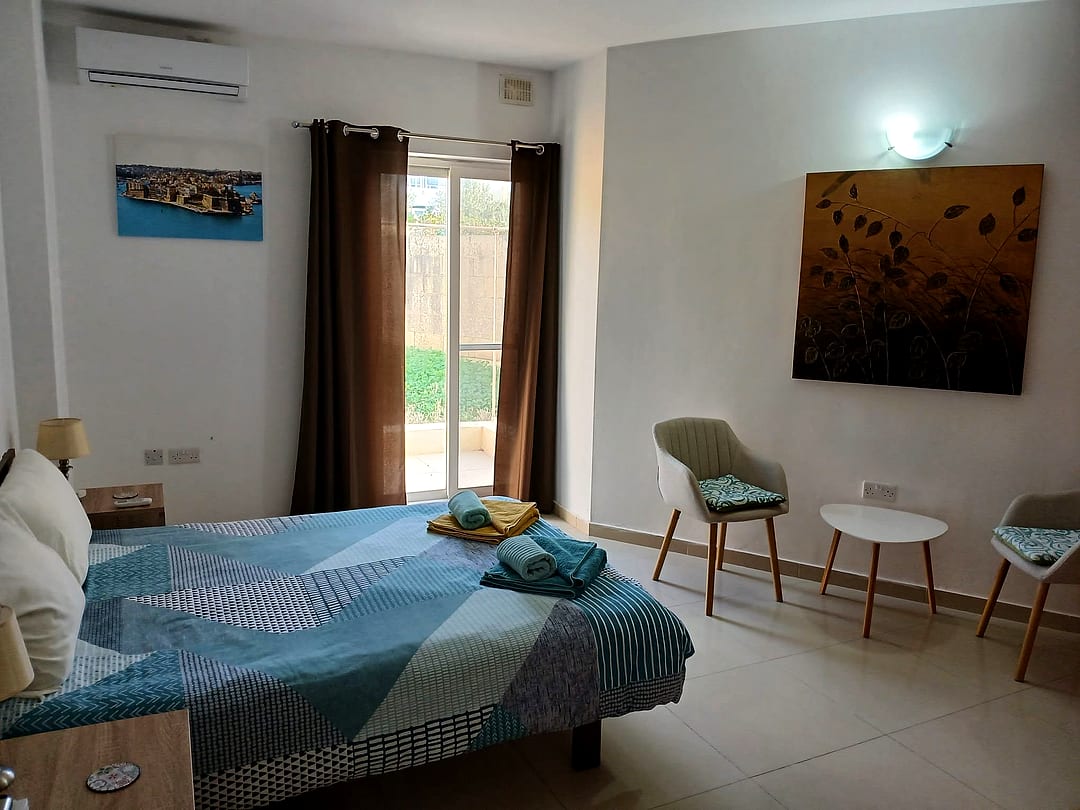 Apartment in Qawra - 3 beds — 5