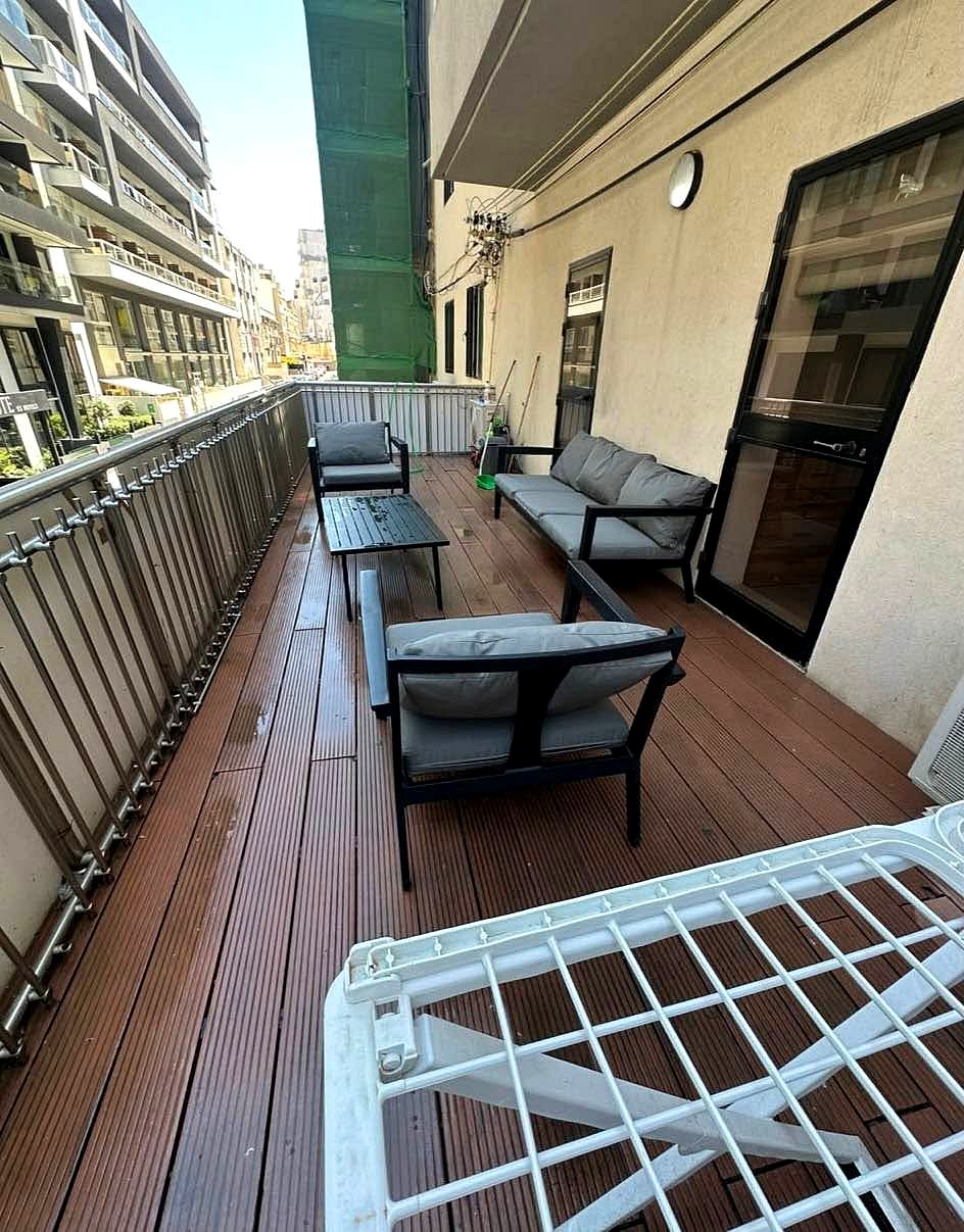 Apartment in Paceville - 2 beds — 1