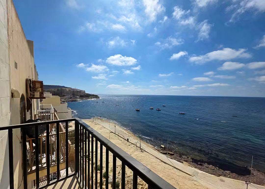 Apartment in Marsalforn - 2 beds, 1 bath — 1