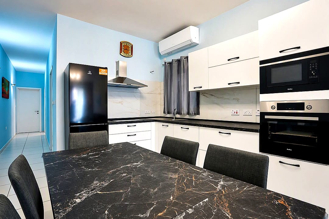 Apartment in Gzira - 2 baths — 3