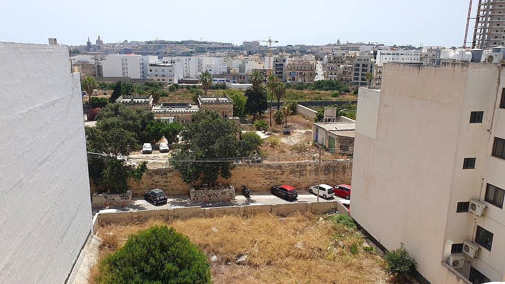 Penthouse in Gzira - 1 bed — 5