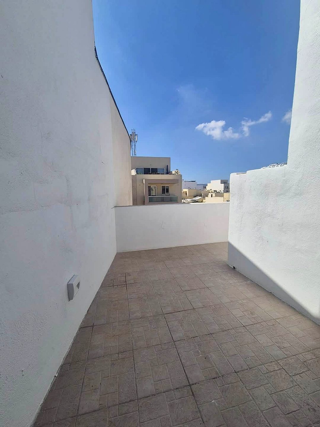 Penthouse in Attard - 2 beds, 2 baths — 3
