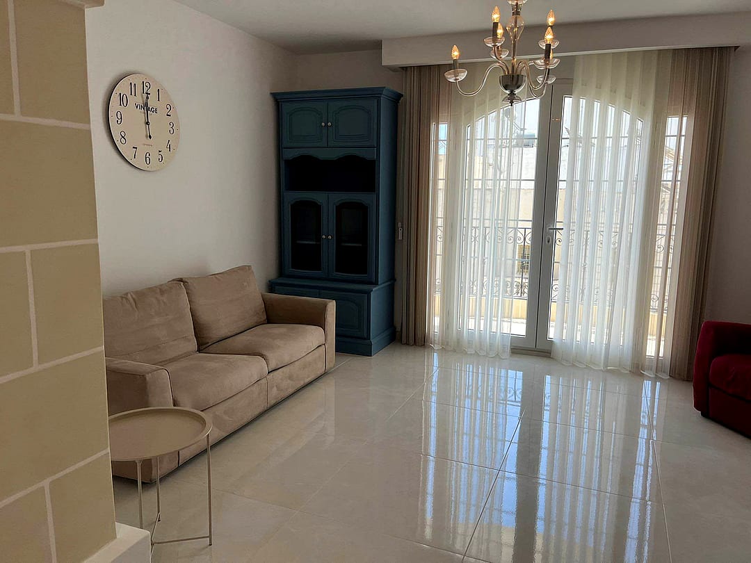 Apartment in Naxxar - 3 beds, 2 baths — 5