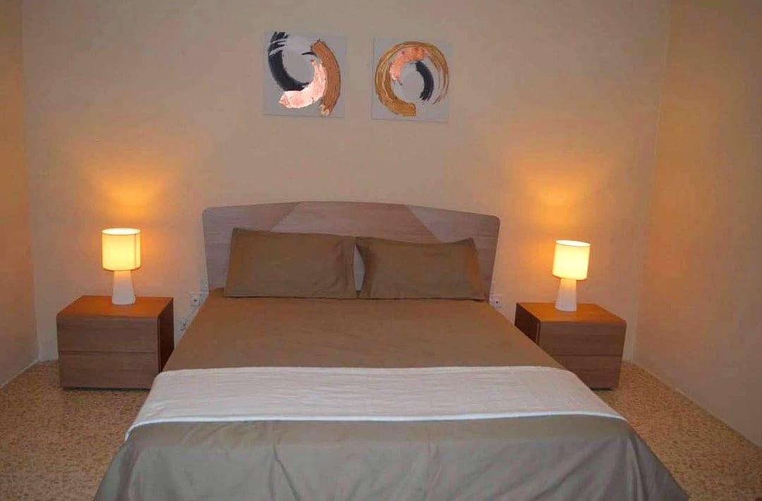 Apartment in St Julian's - 2 beds, 2 baths — 2