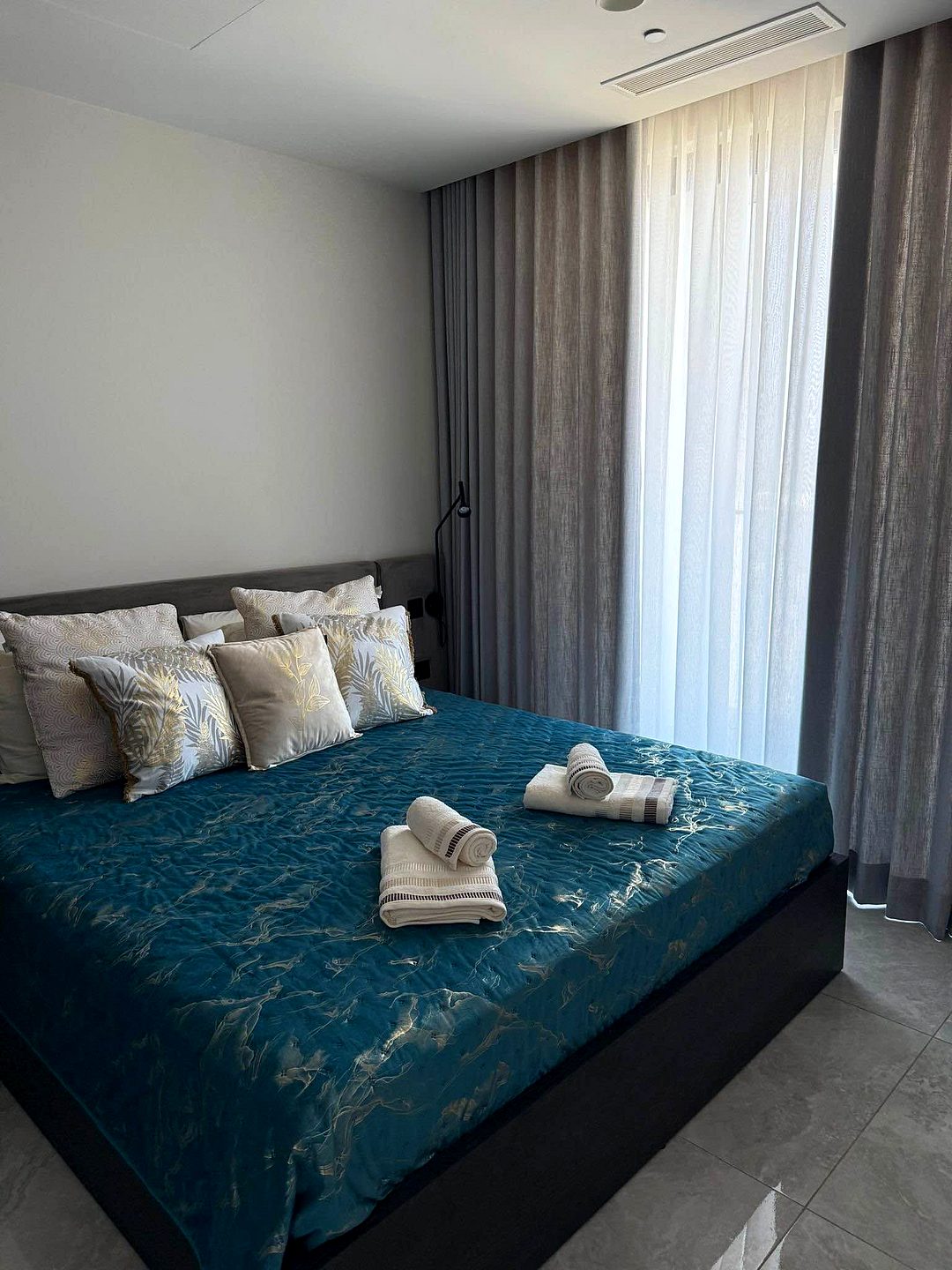 Apartment in St Julian's - 1 bed, 1 bath — 3