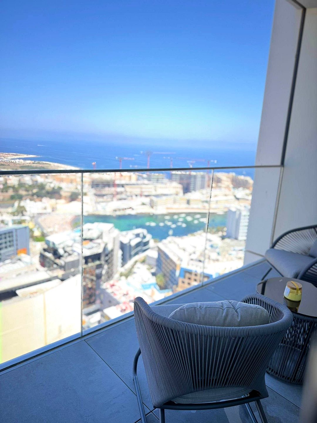 Apartment in St Julian's - 1 bed, 1 bath — 4