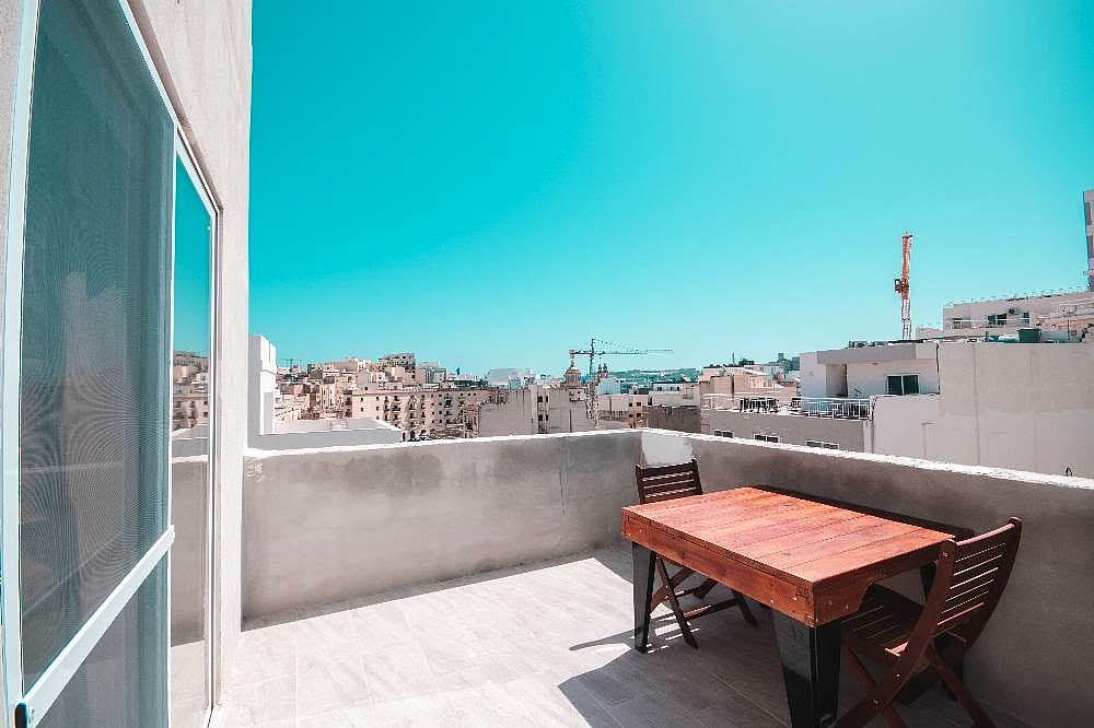 Studio in Msida — 1