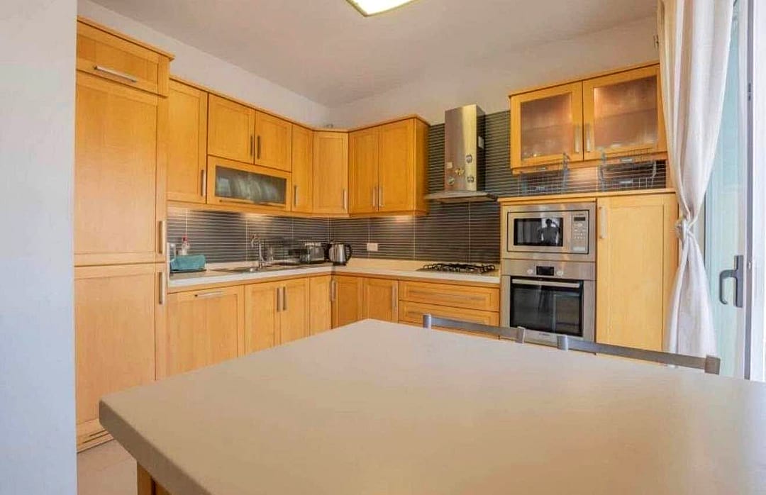Apartment in St Julian's - 2 baths — 5