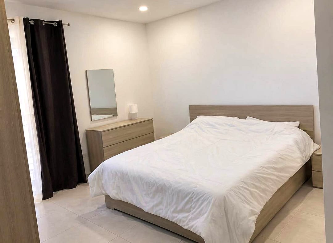 Apartment in Sliema - 2 beds, 2 baths — 4
