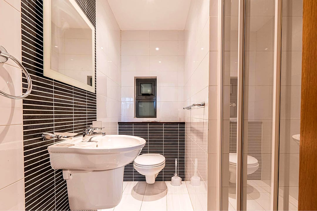 Apartment in Swieqi - 3 beds, 2 baths — 3