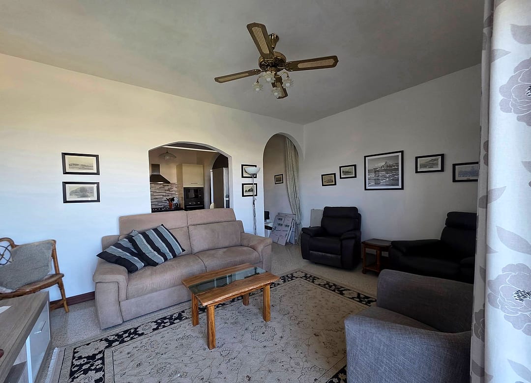 Apartment in Xaghra - 2 beds — 4