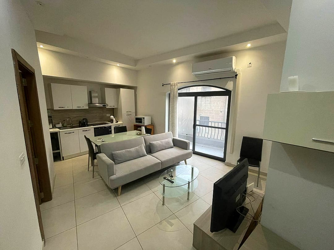 Apartment in Msida — 1