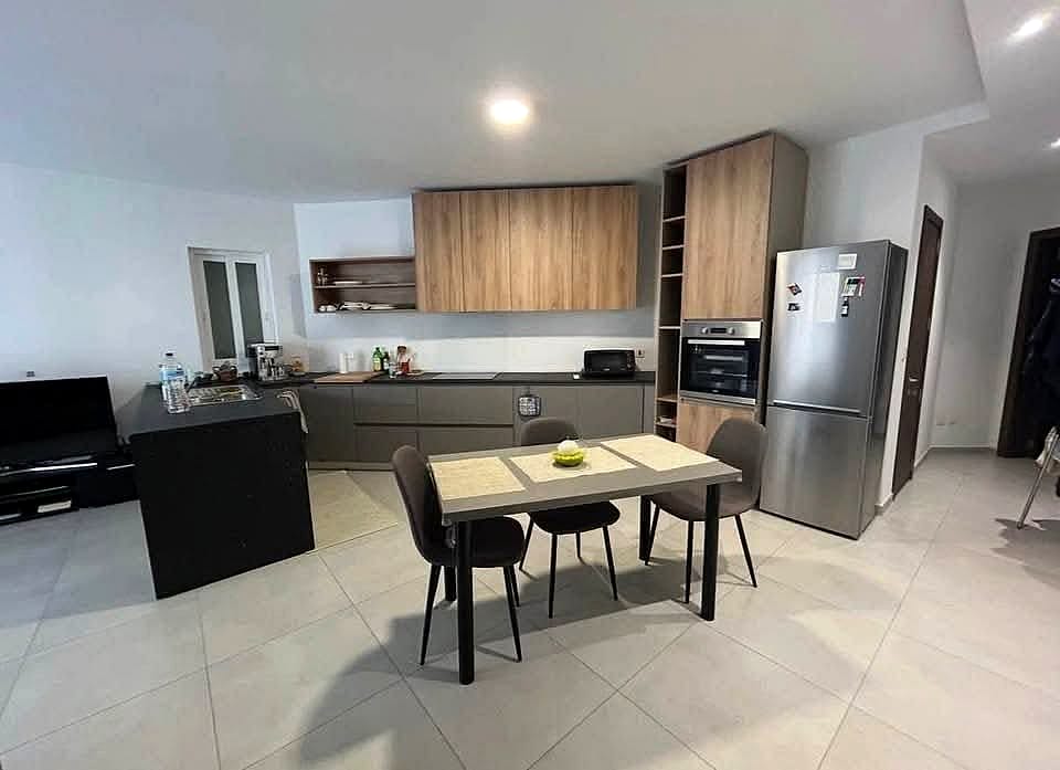 Apartment in Qawra - 2 beds, 2 baths — 1
