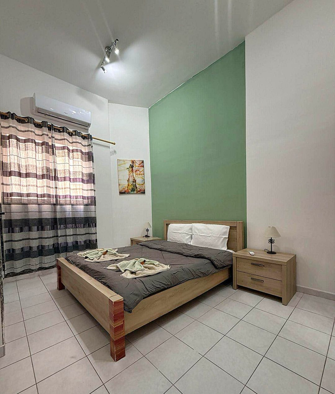 Apartment in Sliema - 2 beds, 1 bath — 1