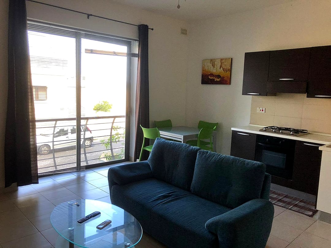 Apartment in Naxxar - 2 beds — 5