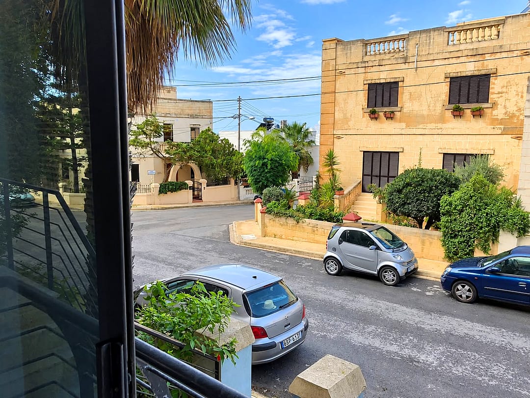 Apartment in Naxxar - 2 beds, 2 baths — 2