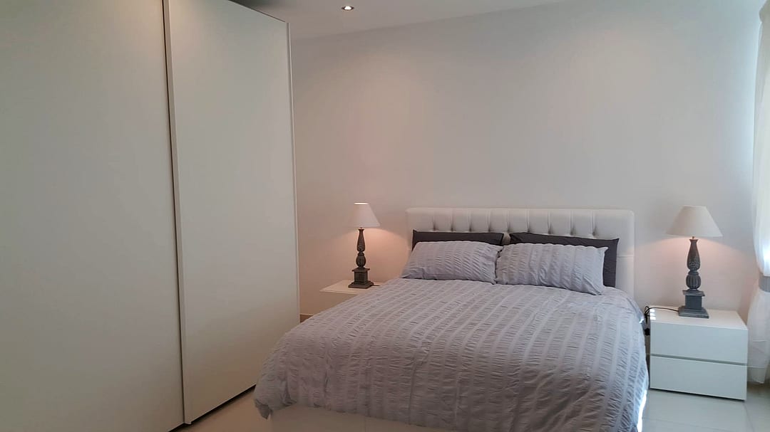 Apartment in Swieqi - 3 beds, 2 baths — 2