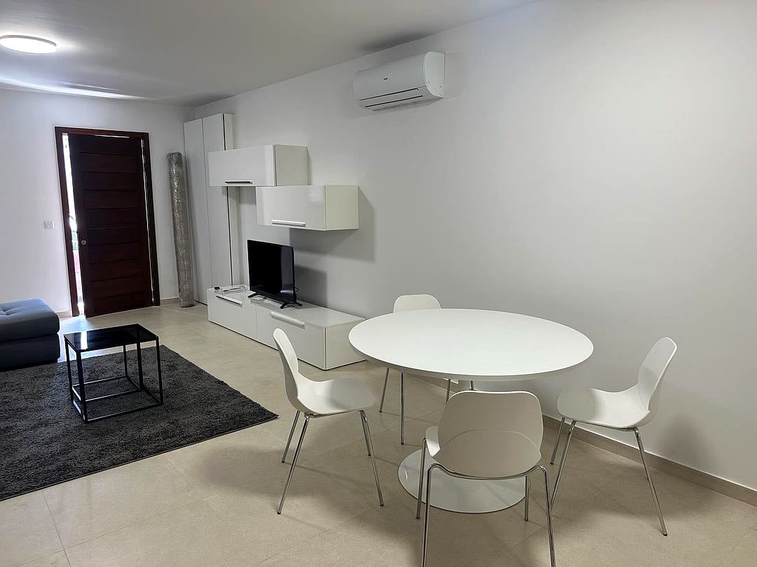 Apartment in Gzira - 1 bed — 1