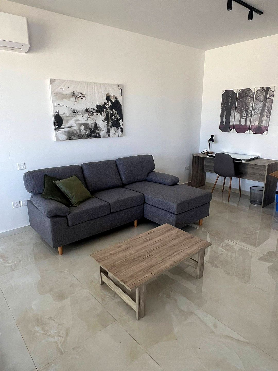 Apartment in St Julian's - 3 beds, 3 baths — 1