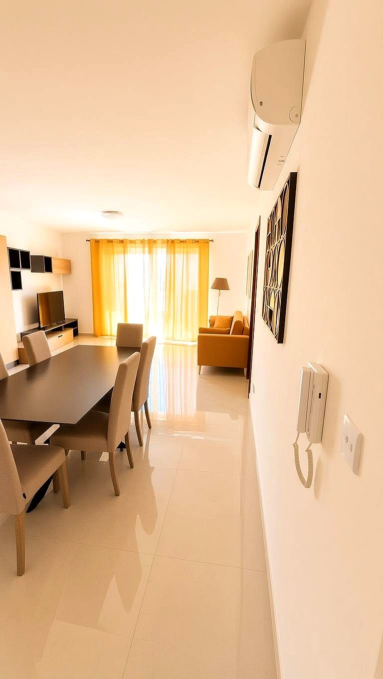 Apartment in Gzira - 2 beds, 2 baths — 1