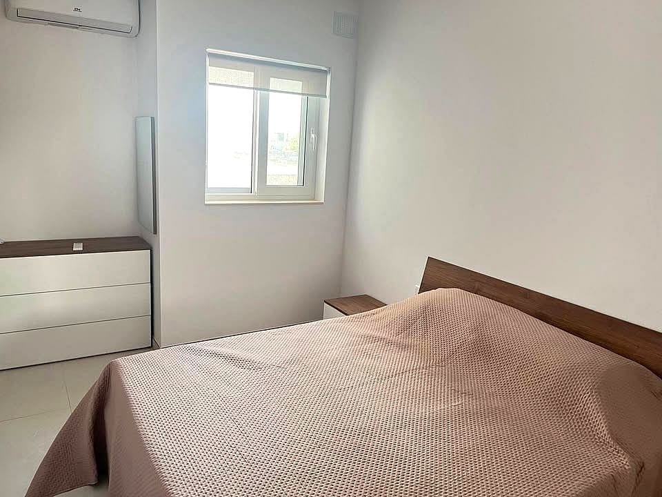 Apartment in Msida - 2 beds — 5