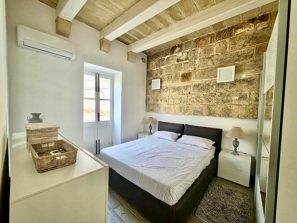 House in Zebbug - 2 beds, 2 baths — 5