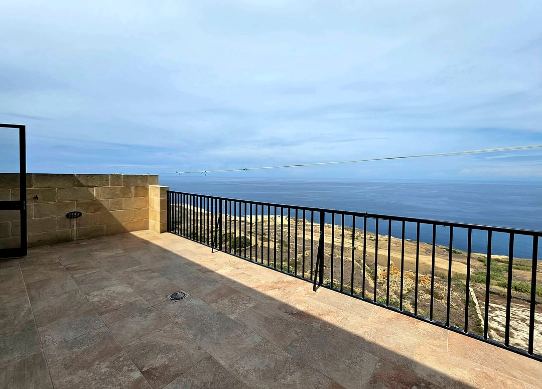 Penthouse in Zebbug - 3 beds — 1
