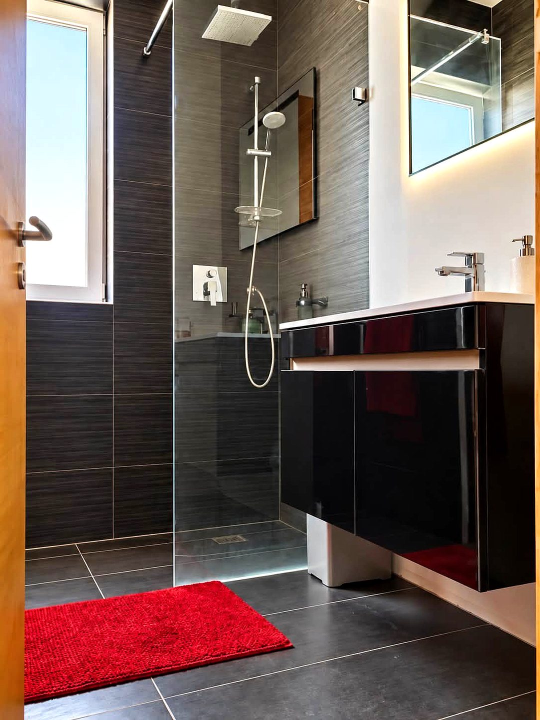 Penthouse in Sliema - 2 beds, 1 bath — 5