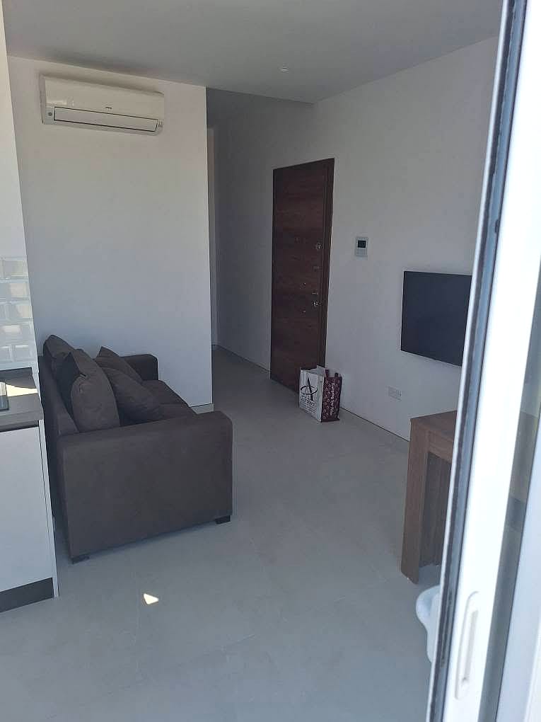Penthouse in Msida - 2 beds, 2 baths — 3