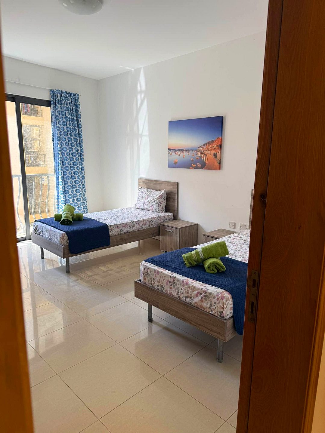 Apartment in Sliema - 3 beds, 2 baths — 5