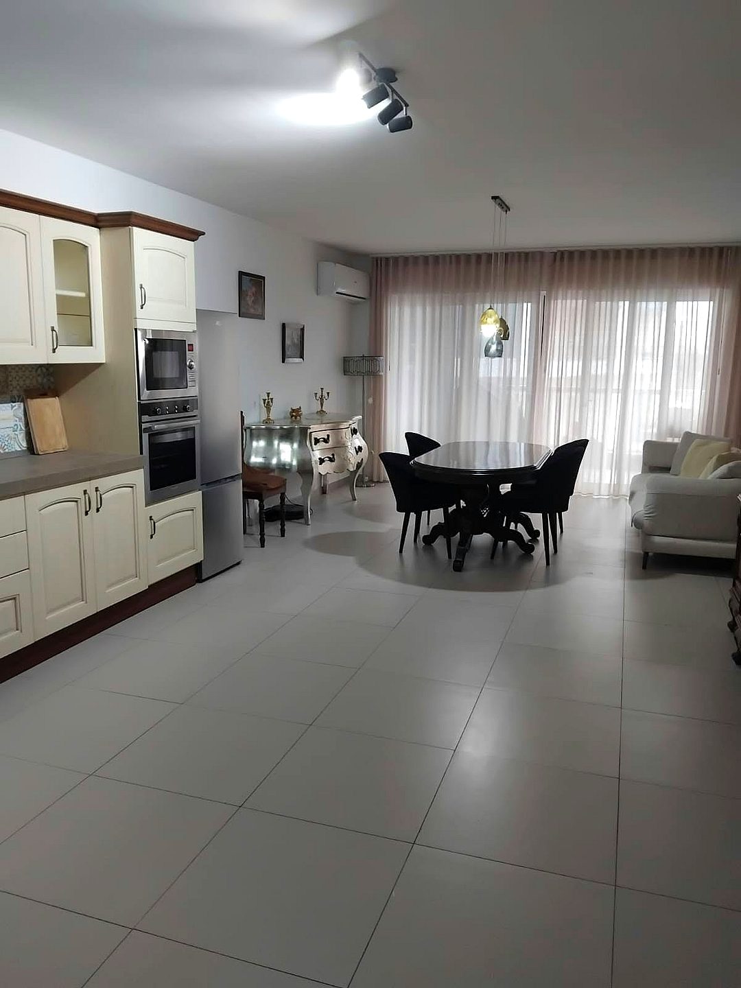 Apartment in Qawra - 2 beds — 4