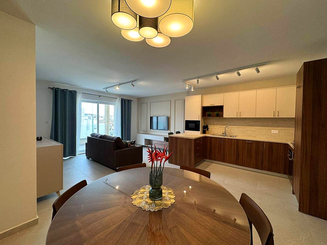 Apartment in Attard - 3 beds, 2 baths — 1